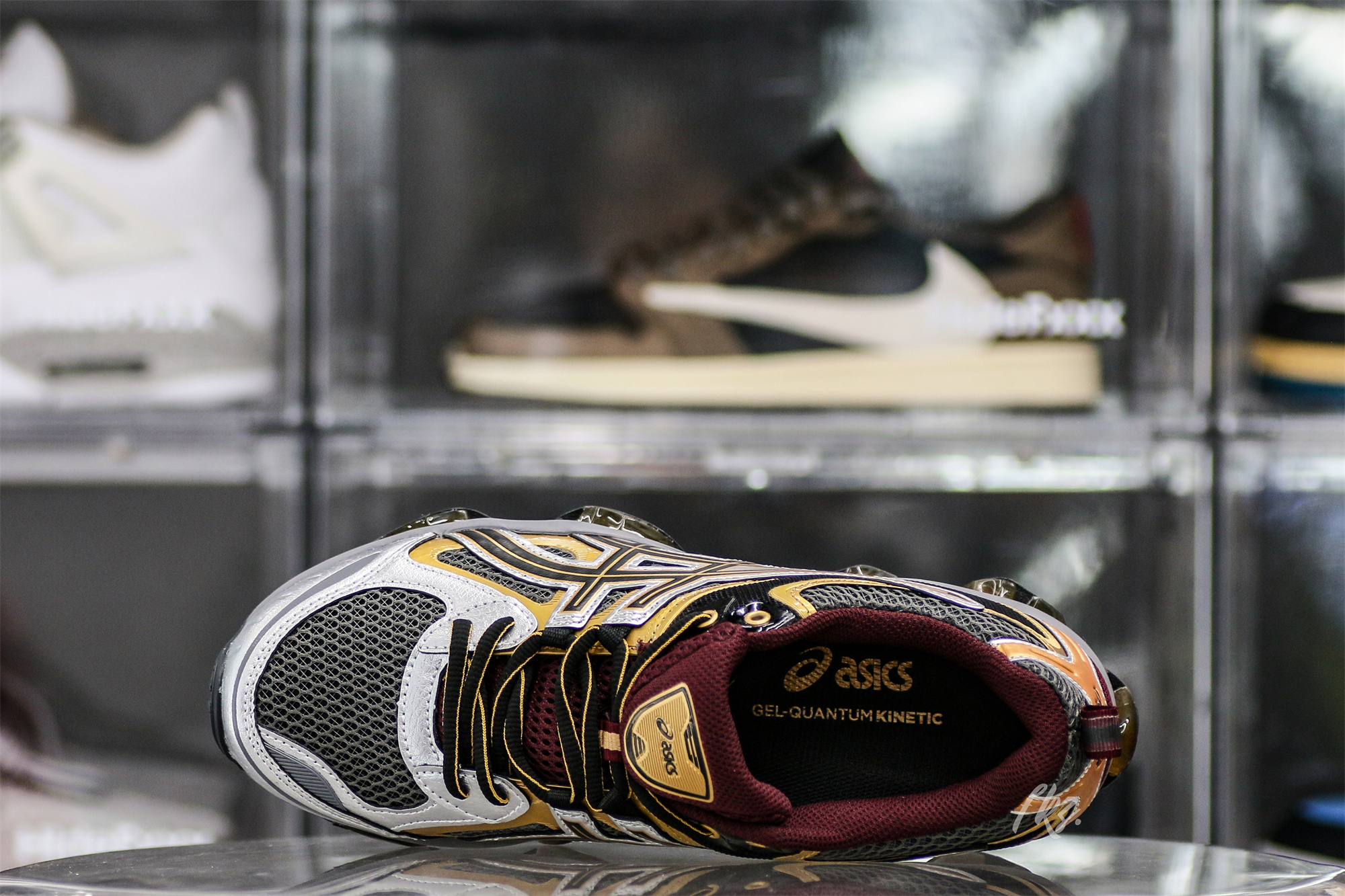 Gel Quantum Kinetic Carbon Pure Gold