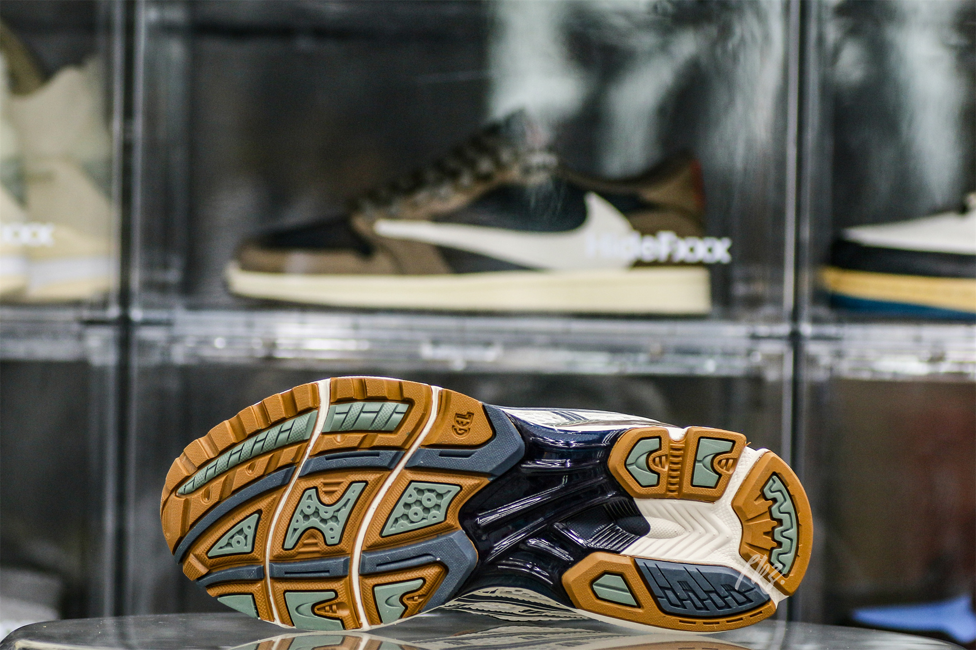 Gel Kayano 14 Vanilla Tarmac 2022