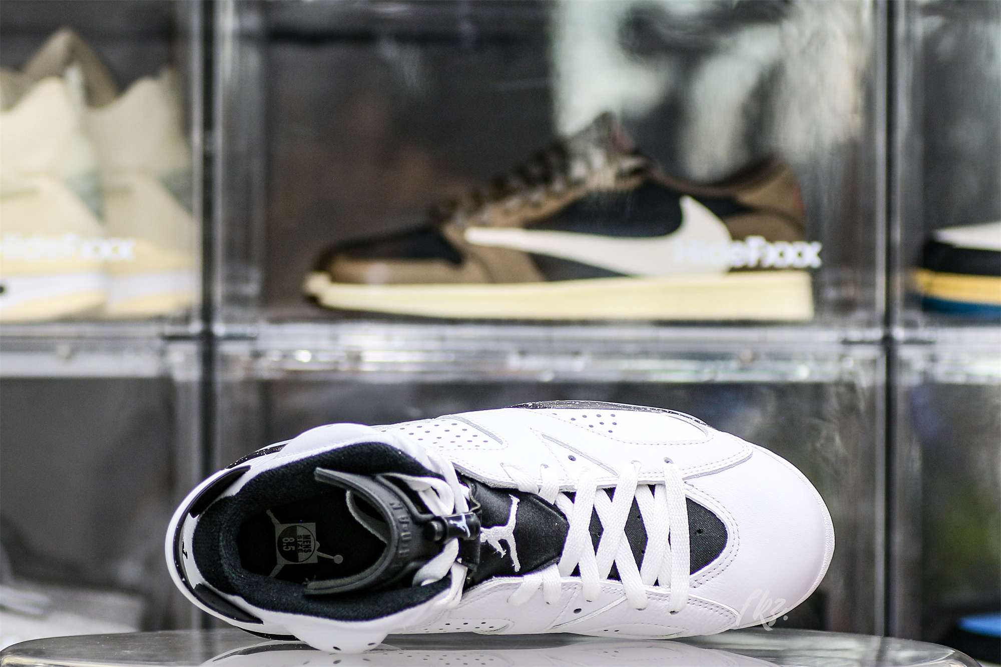 Air Jordan 6 Retro Reverse Oreo 2024