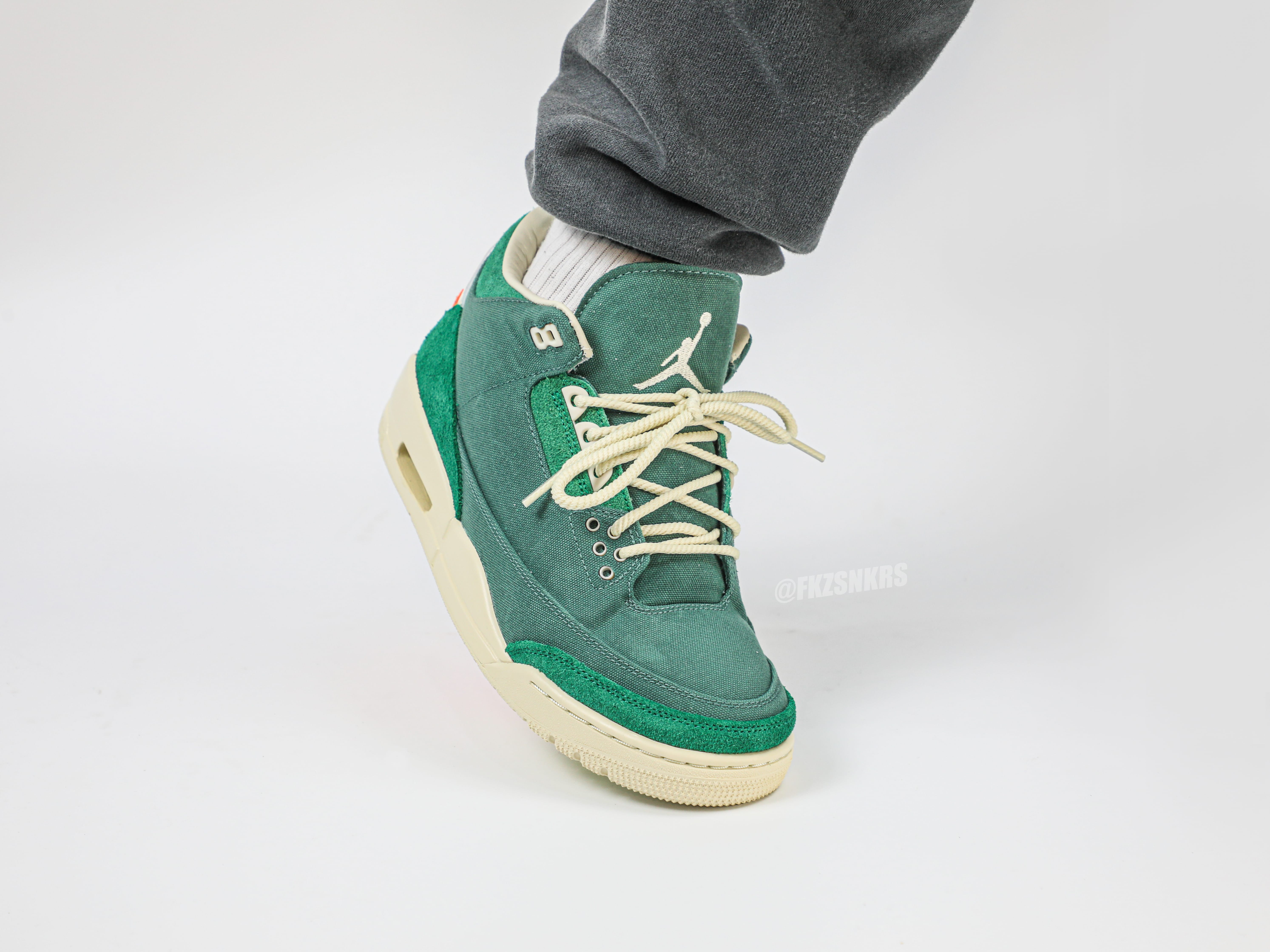 Nina Chanel Abney X Wmns Jordan 3 Retro SP Bicoastal