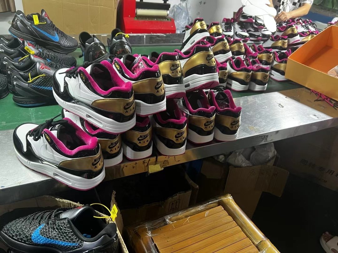 Nike Air Max 1 PHANTACi Grand Piano (2024)