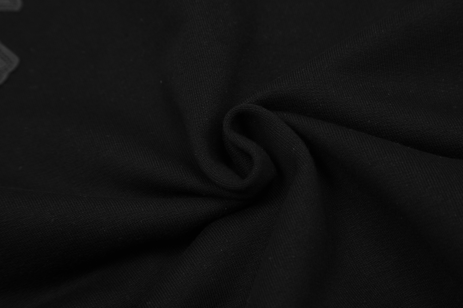 Ch*0me He**ts black embroidered and printed heavy-duty zip-up hoodie