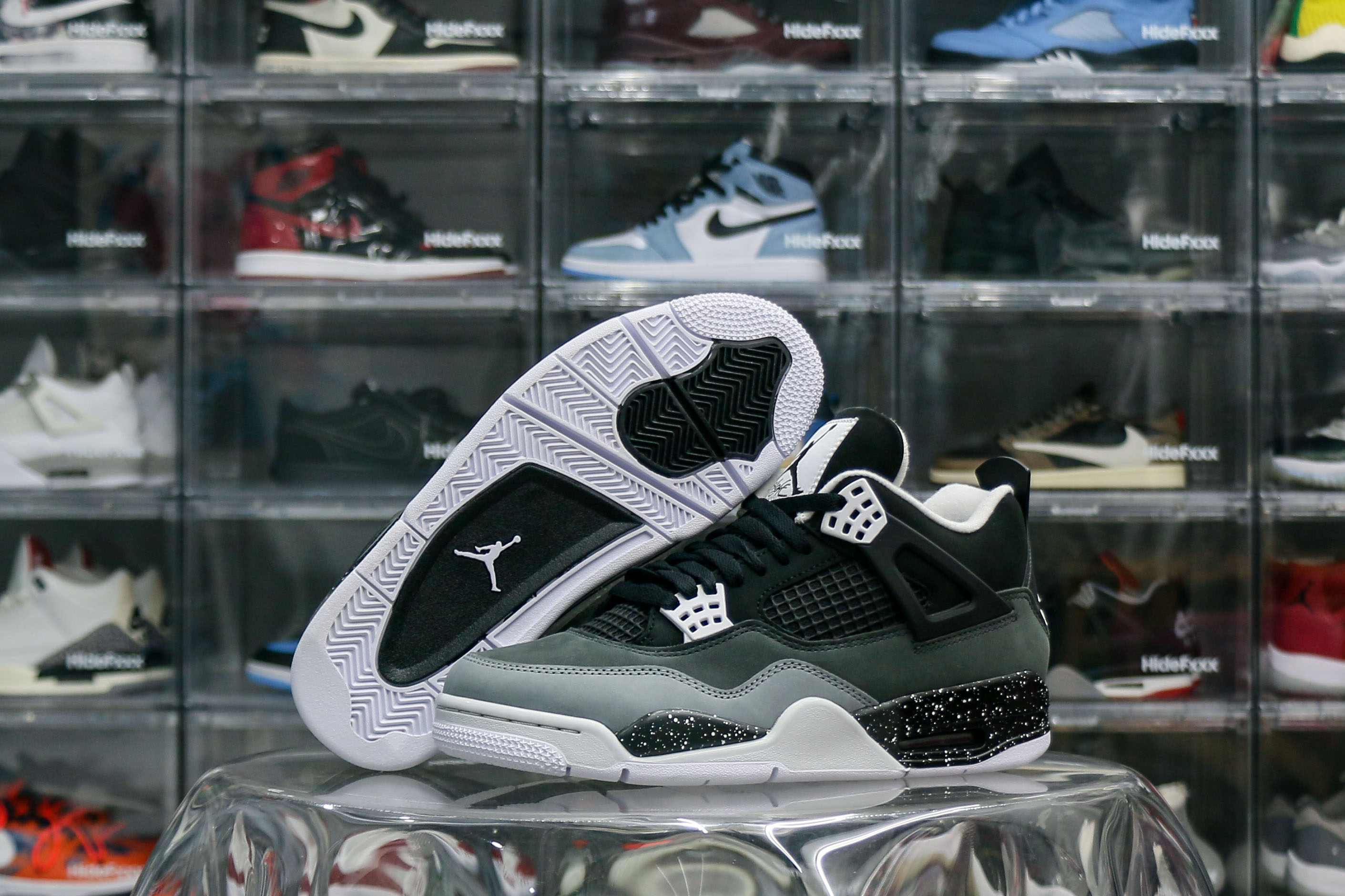 Air Jordan 4 Retro Fear Pack 2024 (Ln5 A1)