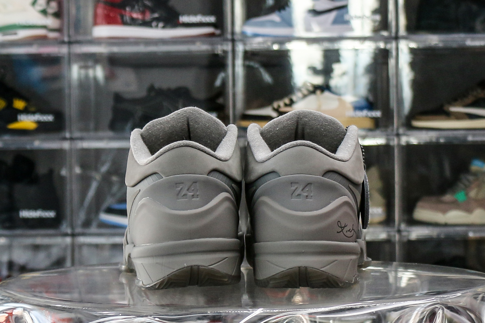 Nike Kobe 4 Black Mamba Collection Fade to Black (2016)（Ln5 A1）