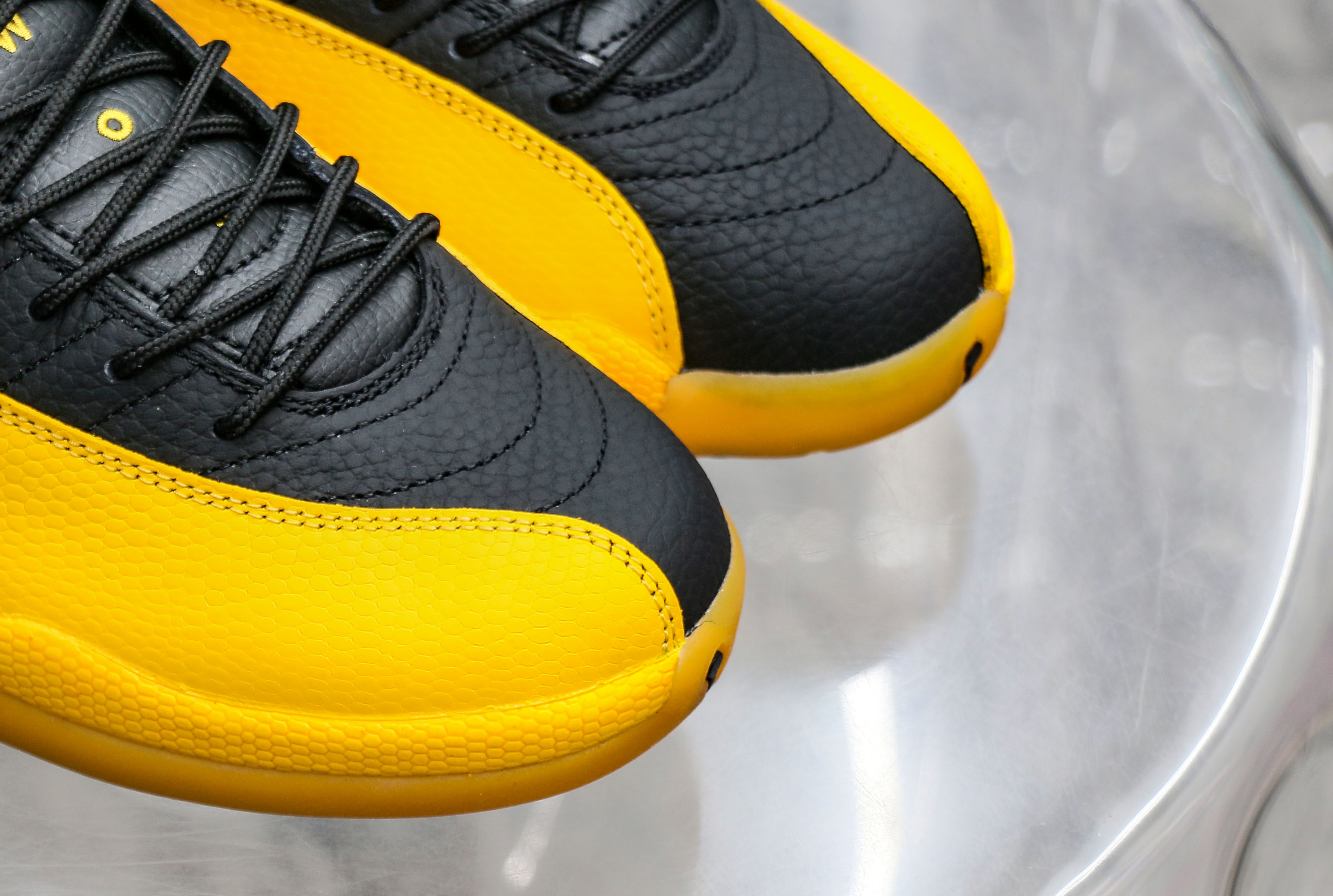 Jordan 12 Retro Black University Gold