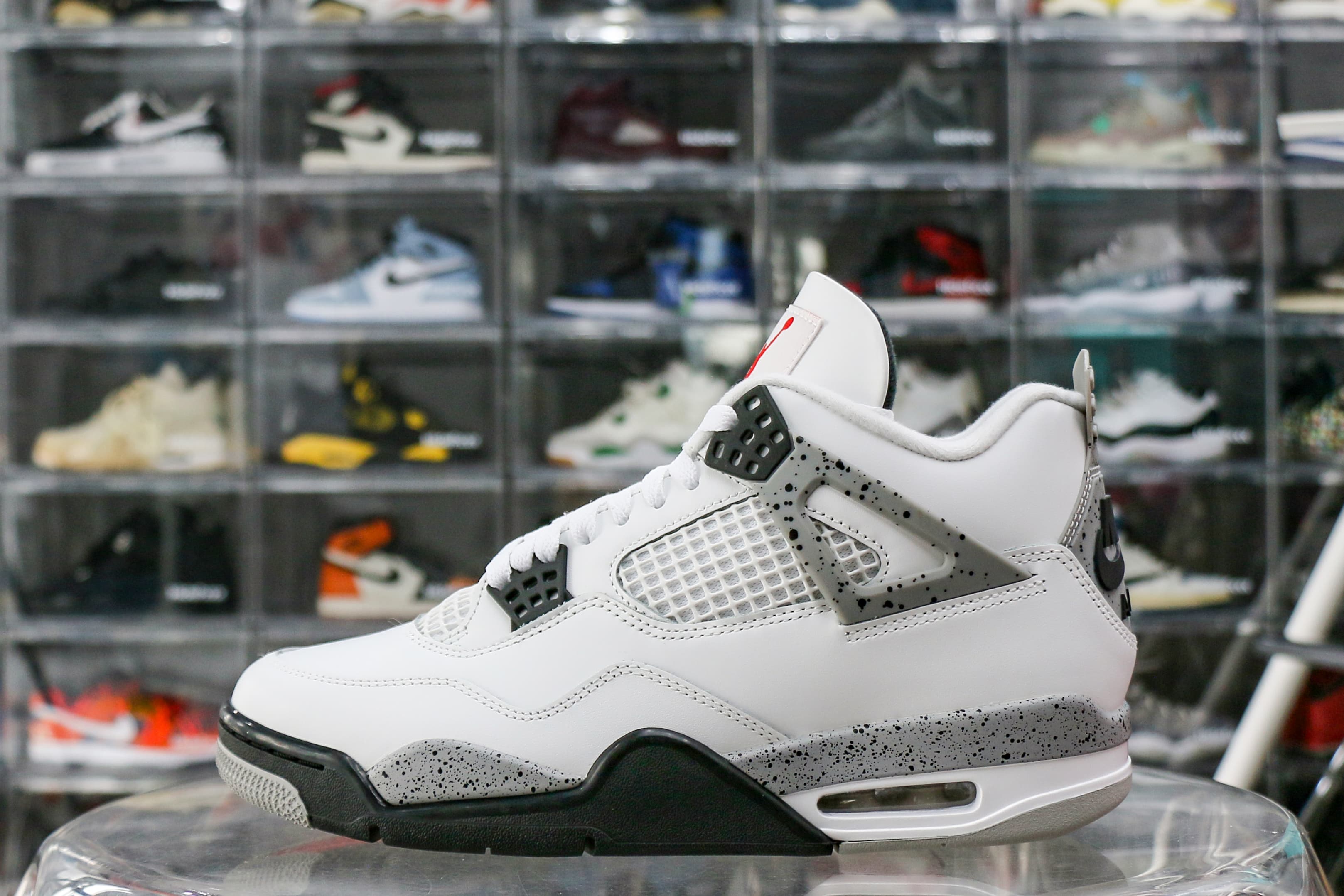 Air Jordan 4 Retro OG ‘White Cement’ 2025 (Ln5 A1)