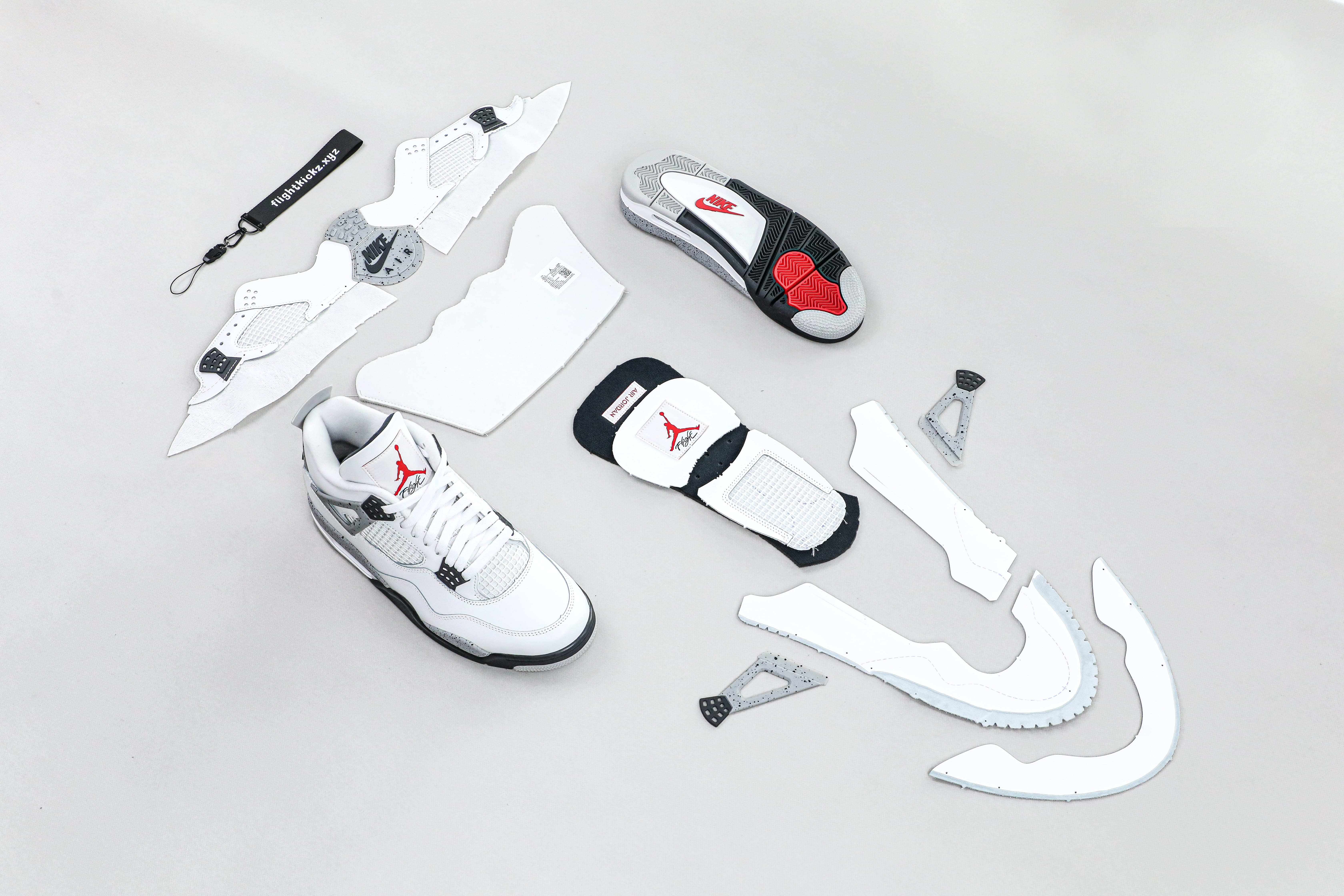 Air Jordan 4 Retro OG ‘White Cement’ 2025 (Ln5 A1)