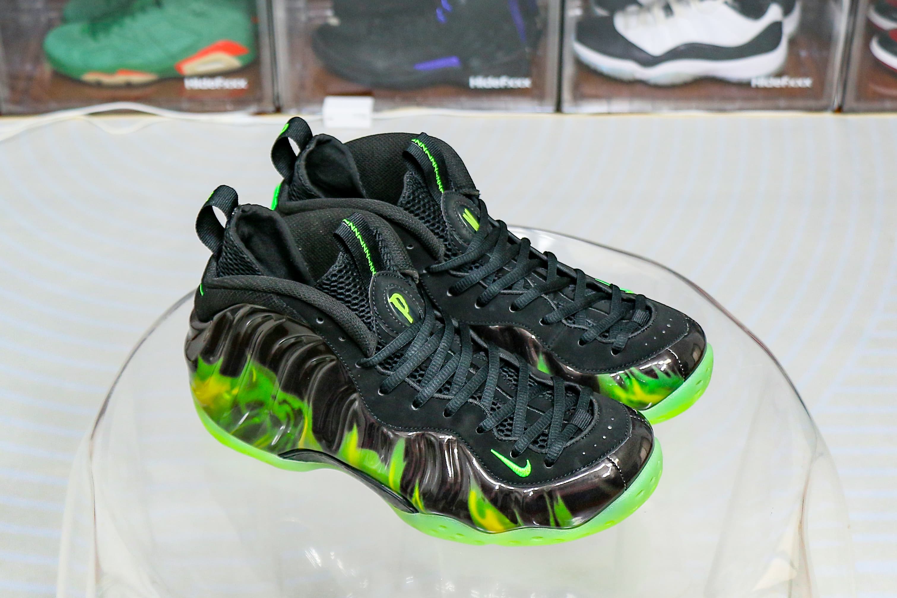 Nike Air Foamposite One Paranorman