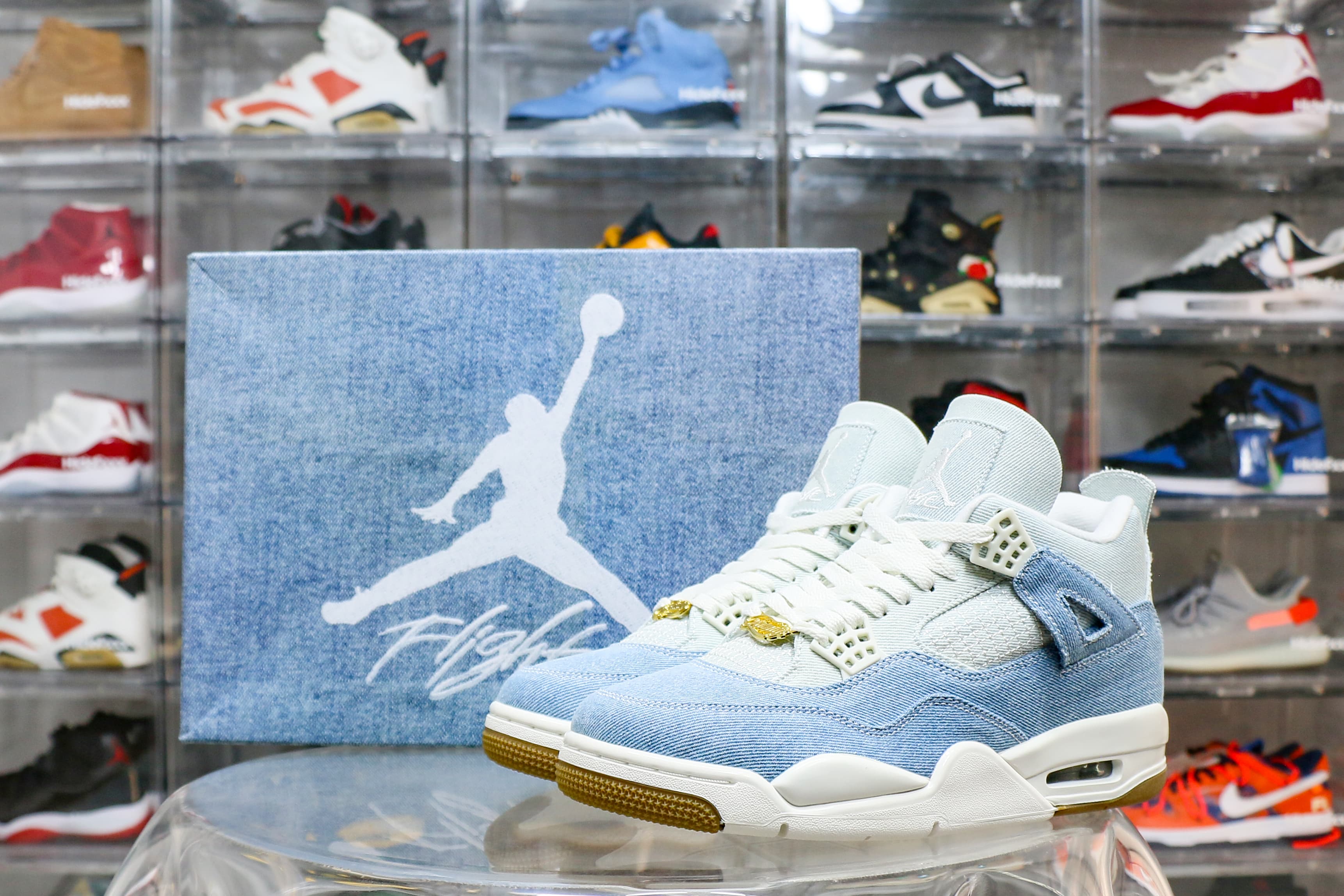 Air Jordan 4 “Denim” 2025