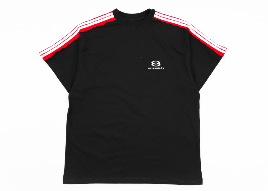 Balanciag@ Unity Sports Icon T-Shirt Oversized in faded black and white Tee