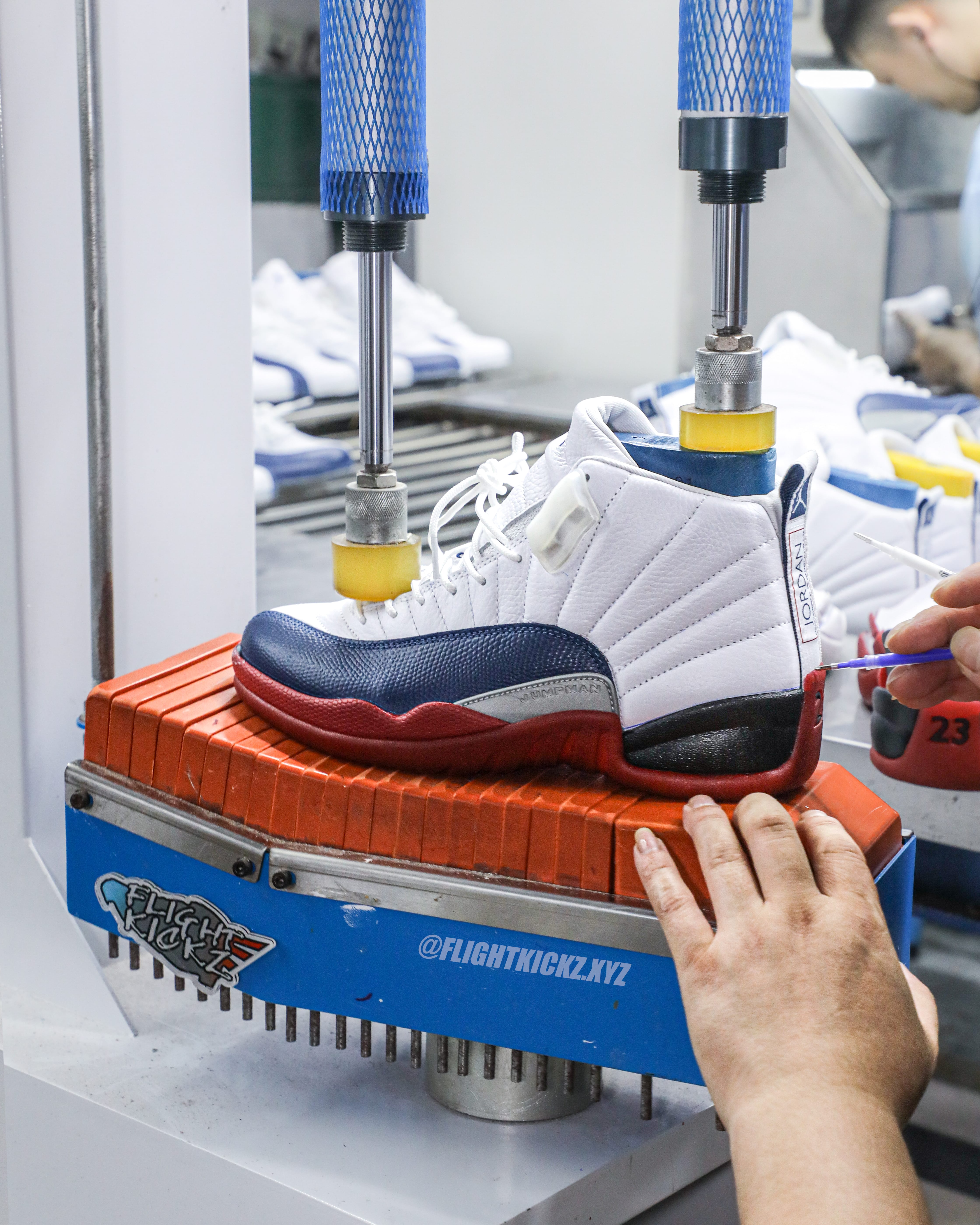 Air Jordan 12 Retro French Blue 2025 (Ln5 A1)