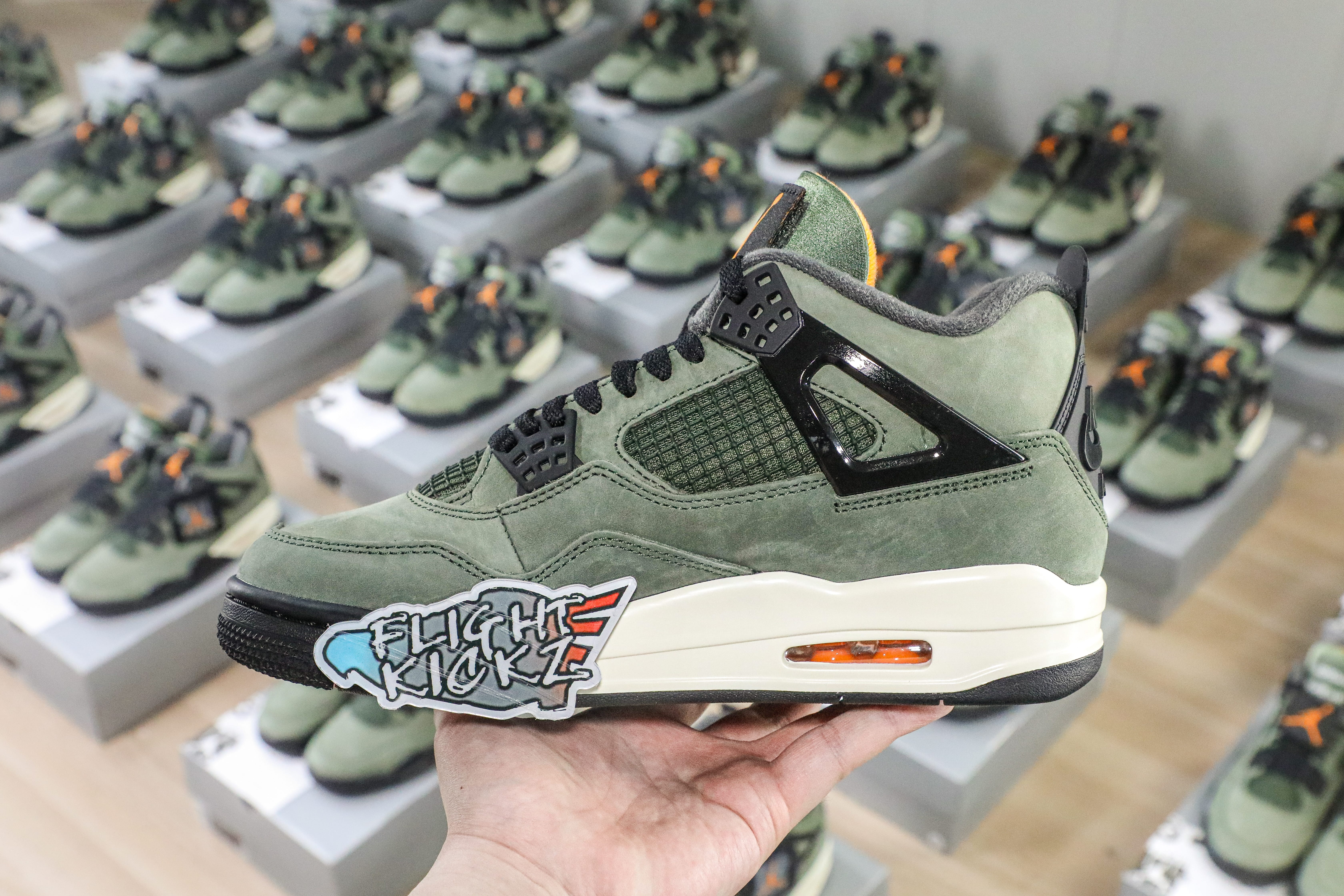 Jordan 4 Retro OG SP Undefeated 2025 (LN5 A1 Batch)