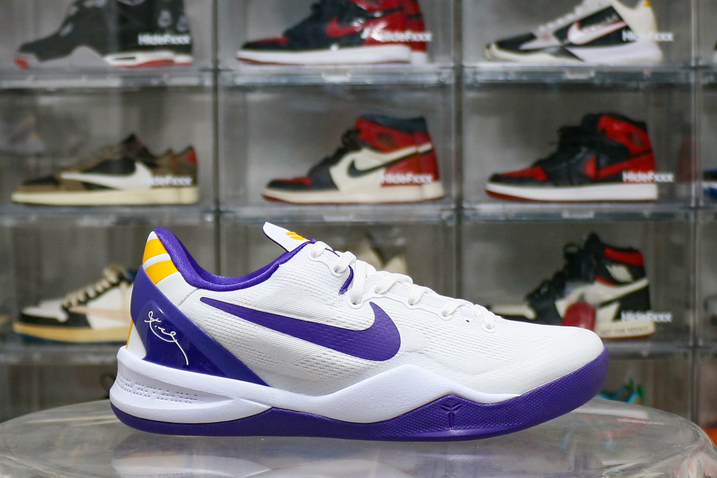 Nike Kobe 8 Protro “LSU White” PE (Ln5 A1)