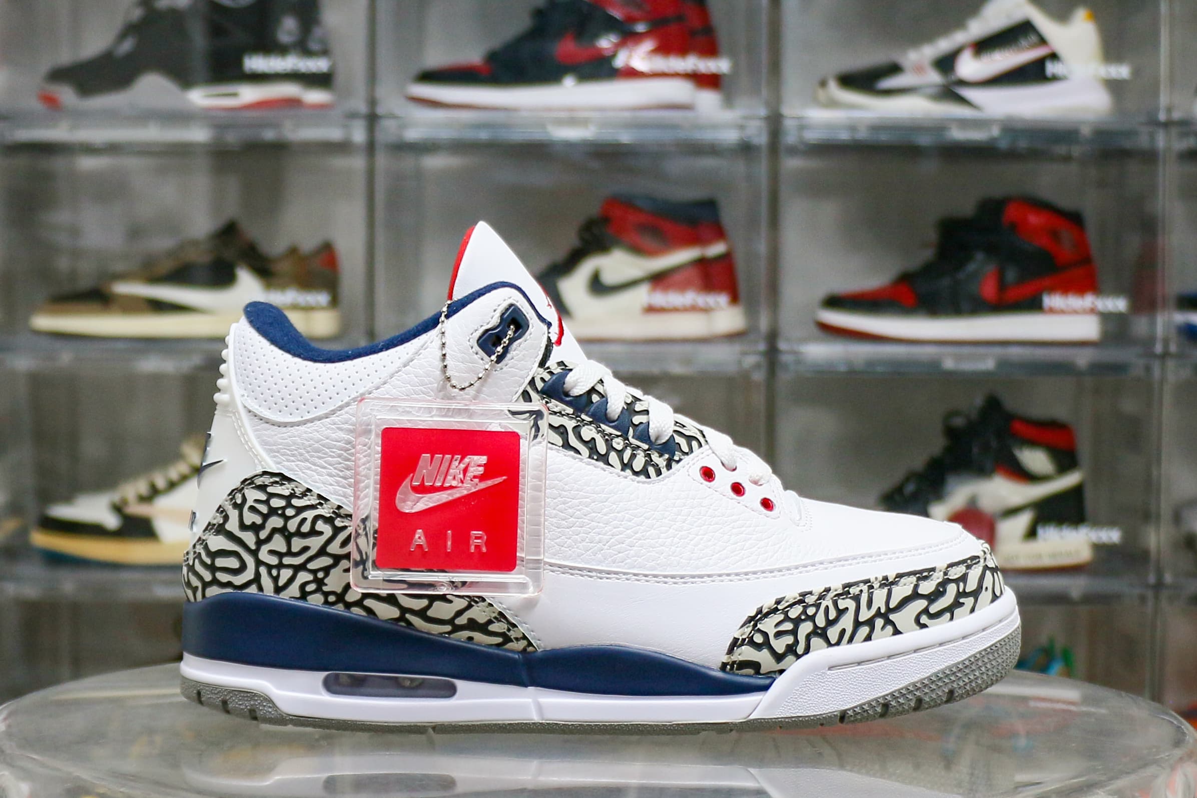 Air Jordan 3 Retro OG True Blue 2016