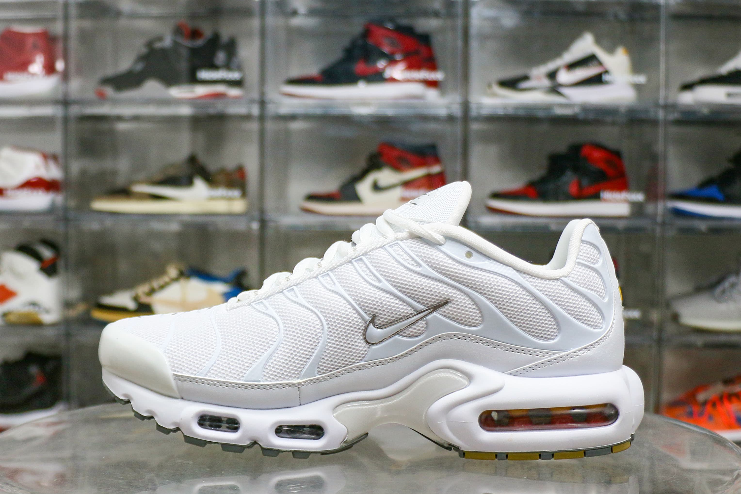 Air Max Plus White
